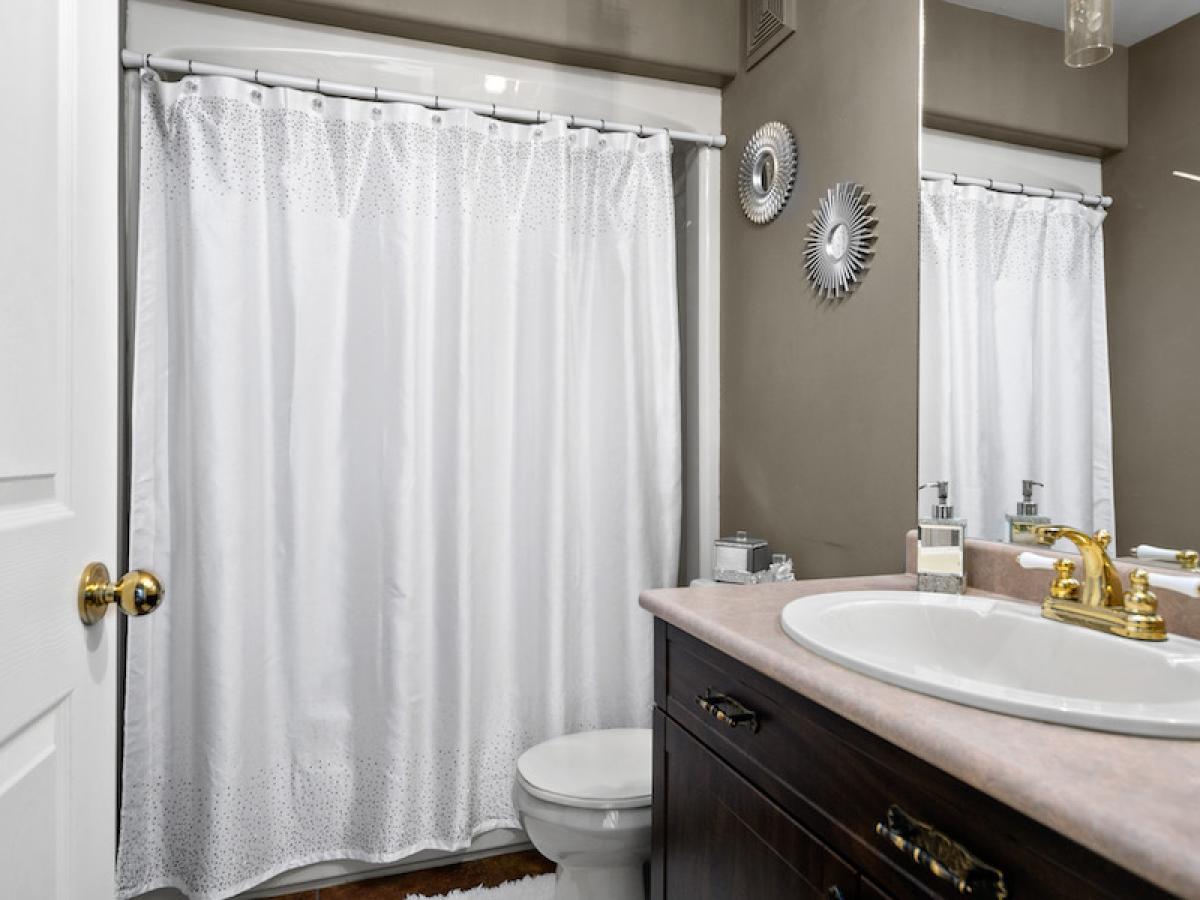 4 Piece Bath