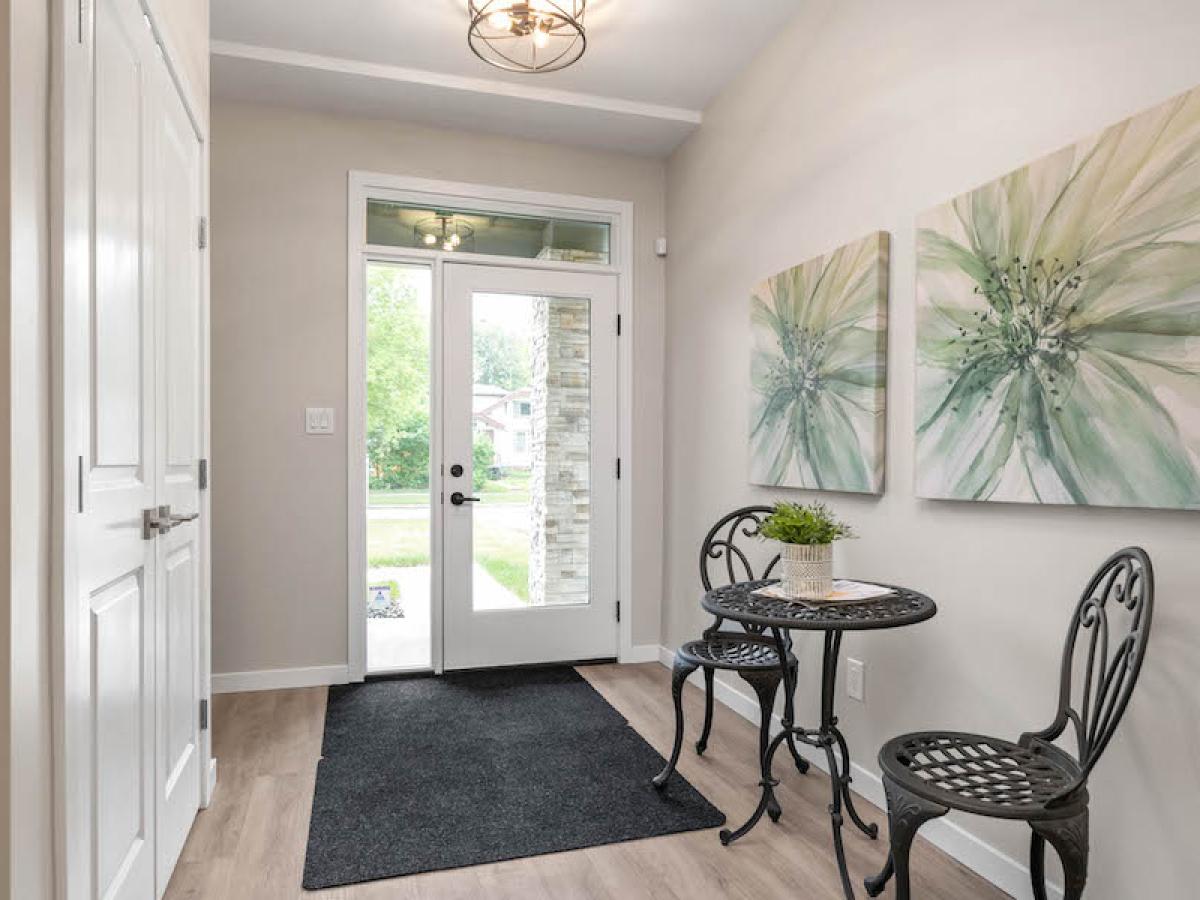 Entry way